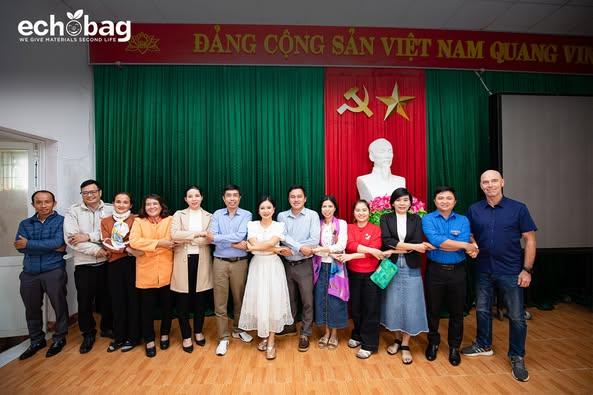 ĐỊA PHƯƠNG & DOANH NGHIỆP CÙNG HÀNH ĐỘNG VÌ MỘT HÀNH TINH XANH